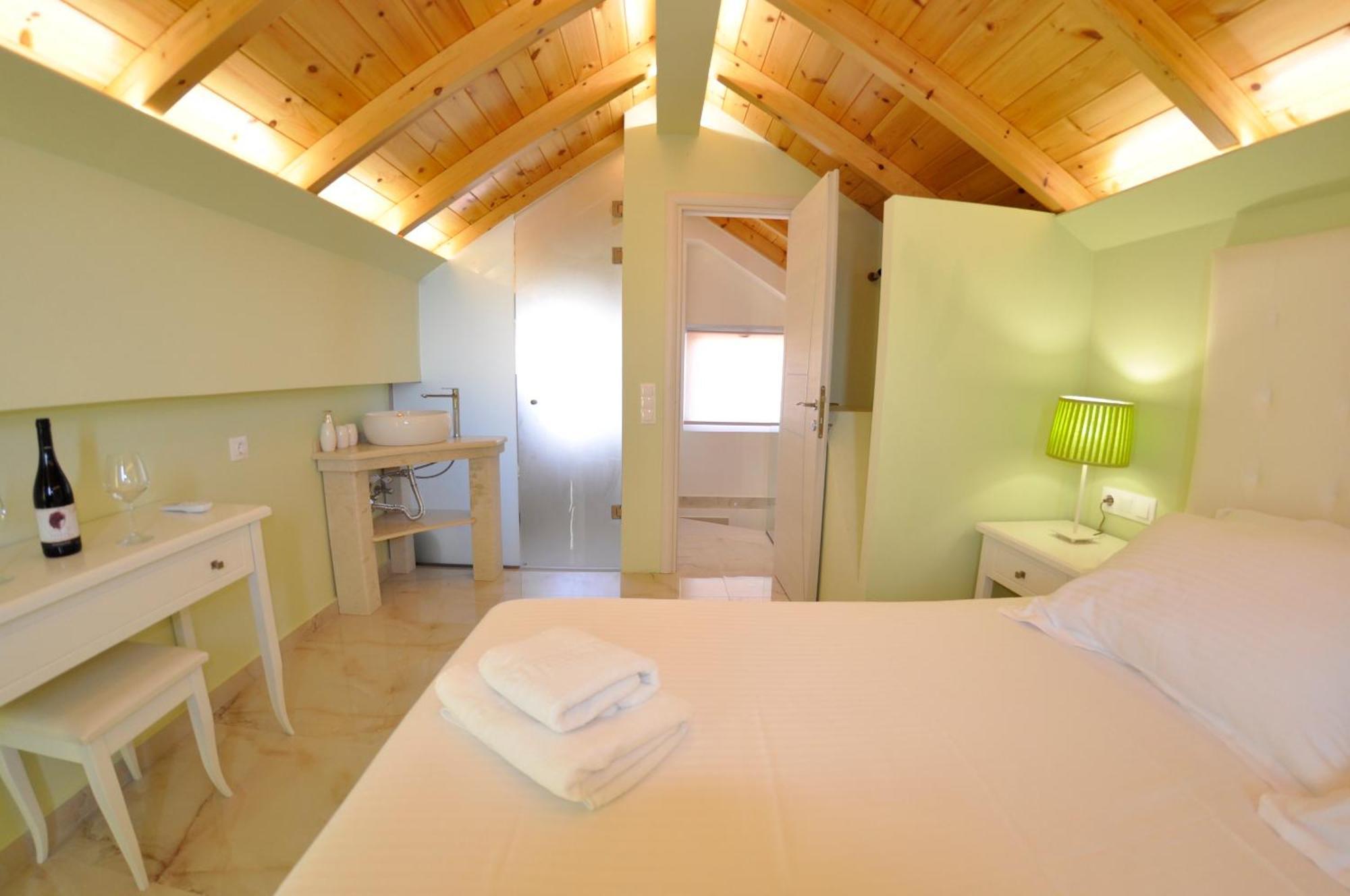 Agios Gordios Beach Resort Экстерьер фото