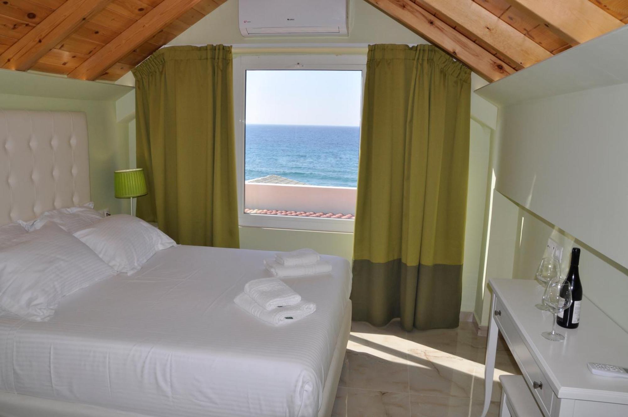 Agios Gordios Beach Resort Экстерьер фото